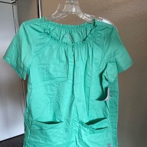 UA Butter-Soft STRETCH Women's 6-Pocket Short Sleeve Peasant Style Scrub Top